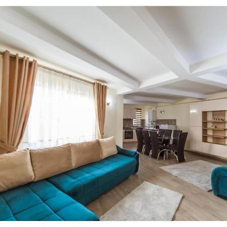 Luxury Apartment Pitesti Exterior photo
